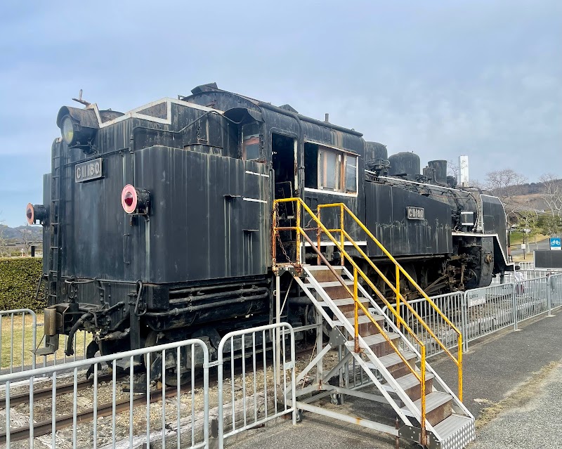蒸気機関車 C11形180号機