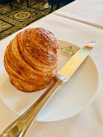 Croissant du Restaurant français Café de la Paix à Paris - n°2