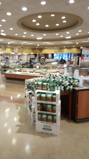 Supermarket «Roche Bros. Marshfield», reviews and photos, 605 Plain St, Marshfield, MA 02050, USA