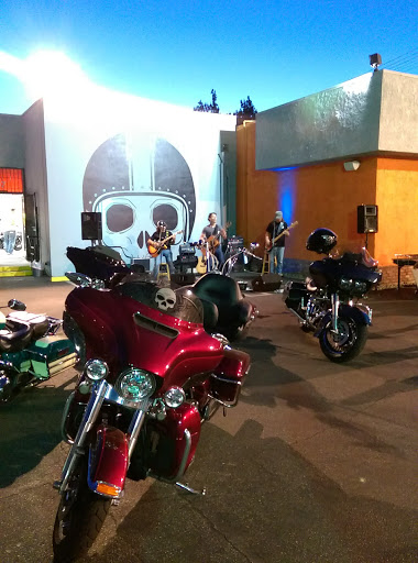 Motorcycle Dealer «Top Rocker Harley-Davidson», reviews and photos, 22107 Sherman Way, Canoga Park, CA 91303, USA