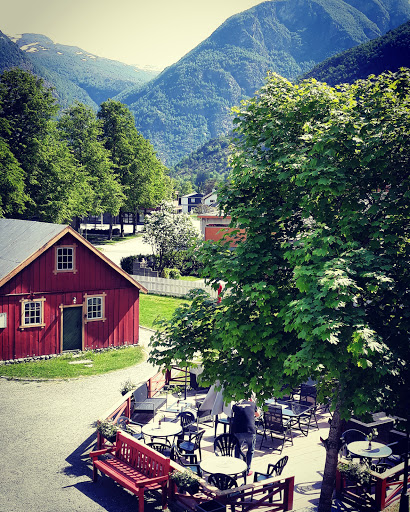 Lærdalsøren Guesthouse