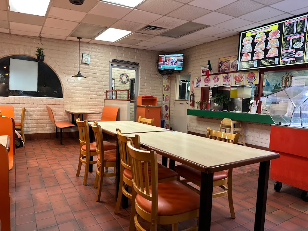 Oscar's Mexican Food 92064