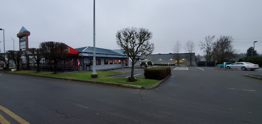 Pizza Restaurant «Round Table Pizza», reviews and photos, 16016 Meridian E, Puyallup, WA 98375, USA