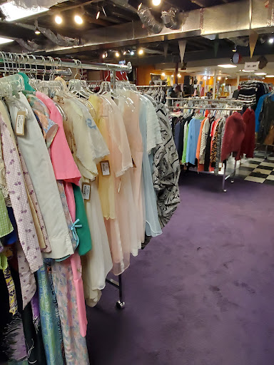 Record Store «POPS Resale», reviews and photos, 1423 Leestown Rd B, Lexington, KY 40511, USA