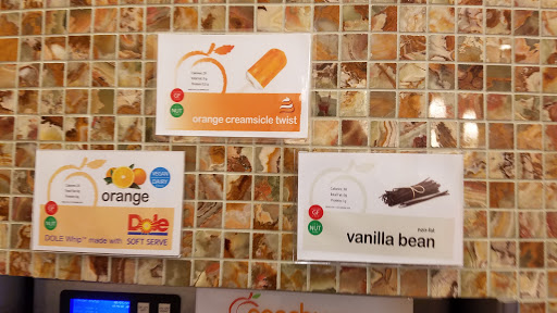 Frozen Yogurt Shop «Peachwave Frozen Yogurt & Gelato», reviews and photos, 6 W 8th St, Holland, MI 49423, USA