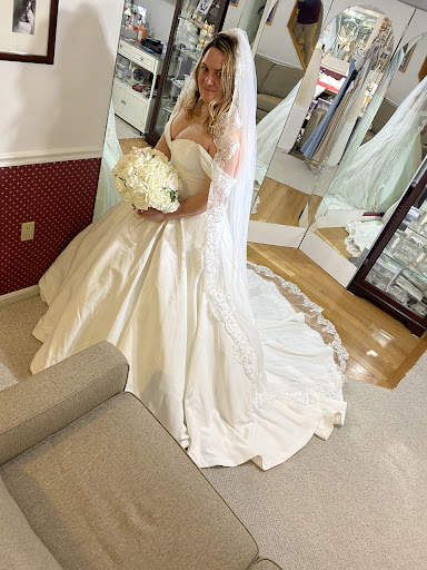 Bridal Shop «Isabel Donnelly Bridal Alterations», reviews and photos, 5145 Morningside Ln, Ellicott City, MD 21043, USA