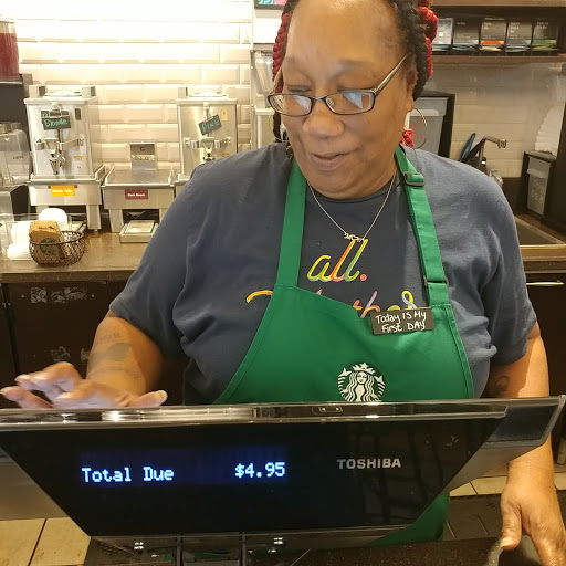 Coffee Shop «Starbucks», reviews and photos, 2450 E Main St, Bexley, OH 43209, USA