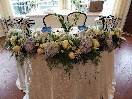 Garden Center «Town & Country Nurseries», reviews and photos, 1036 Saybrook Rd, Haddam, CT 06438, USA