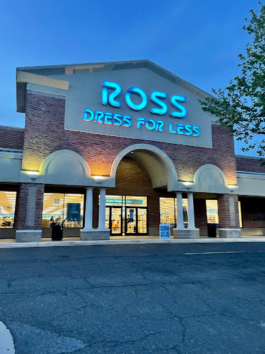 Clothing Store «Ross Dress for Less», reviews and photos, 5830 Kingstowne Center, Kingstowne, VA 22315, USA