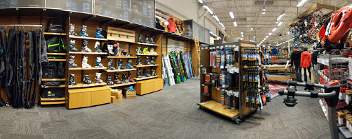 Camping Store «REI», reviews and photos, 7483 W Towne Way, Madison, WI 53719, USA