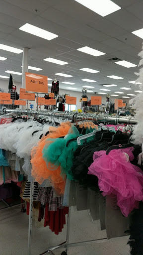 Thrift Store «Goodwill», reviews and photos, 390 Plaza Dr, Folsom, CA 95630, USA