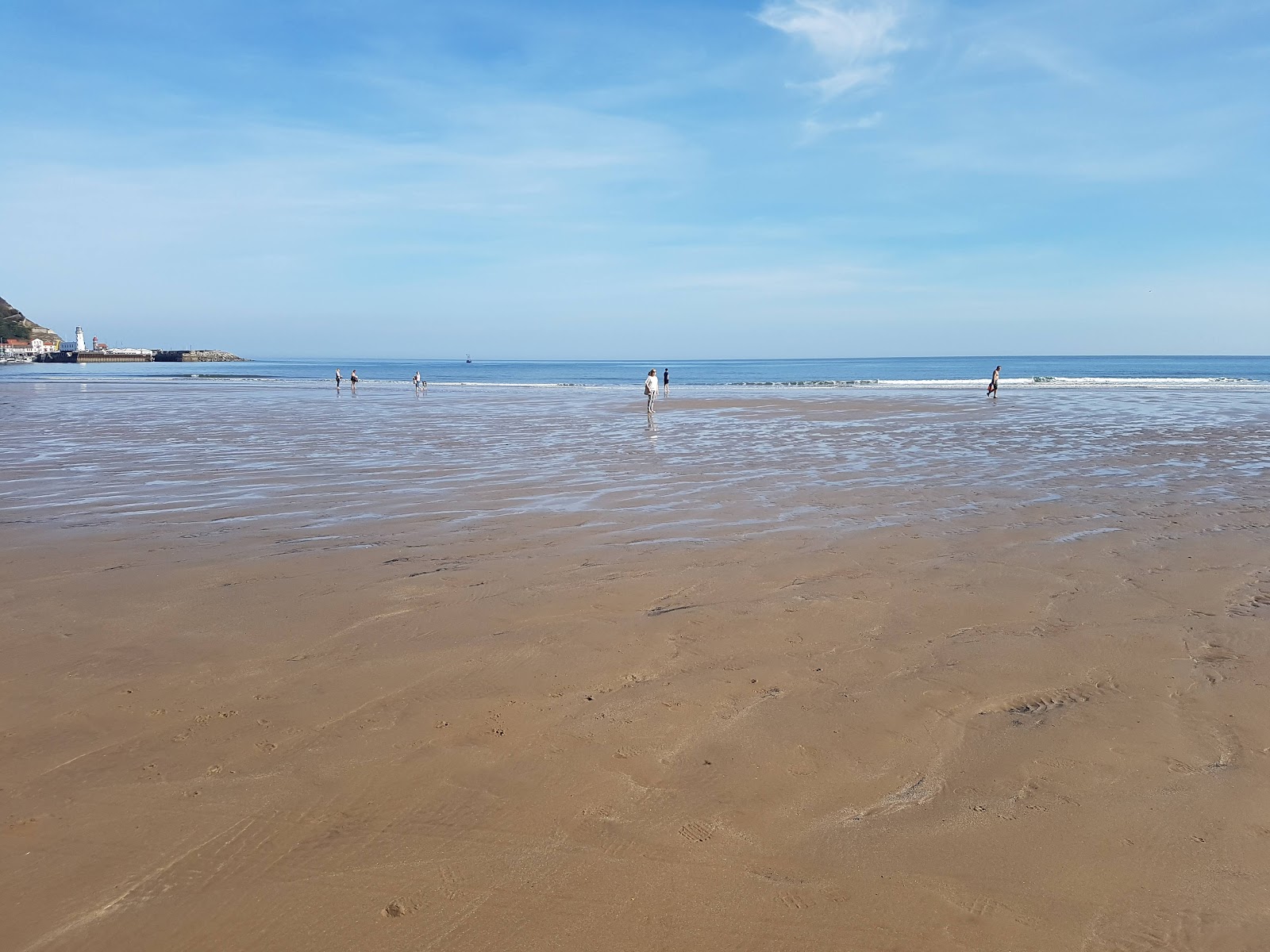 Φωτογραφία του Playa de Scarborough και η εγκατάσταση