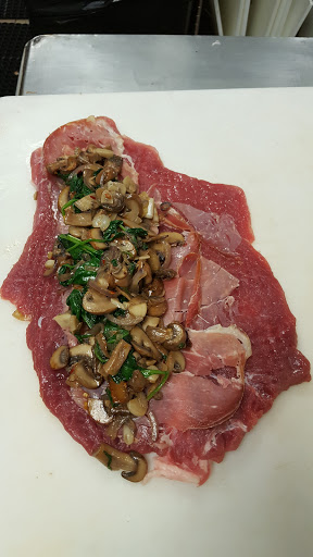 Caterer «Chow», reviews and photos, 116 W Park Ave, Elmhurst, IL 60126, USA