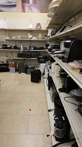 Thrift Store «Goodwill - Pineville», reviews and photos, 10124 Johnston Rd, Charlotte, NC 28210, USA