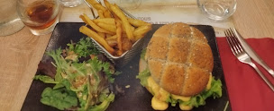 Photo n°5 de LE PETIT BOUCHON à Vic-sur-Cère ()