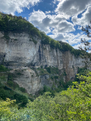 Sentier des échelles à Roquefort-sur-Soulzon