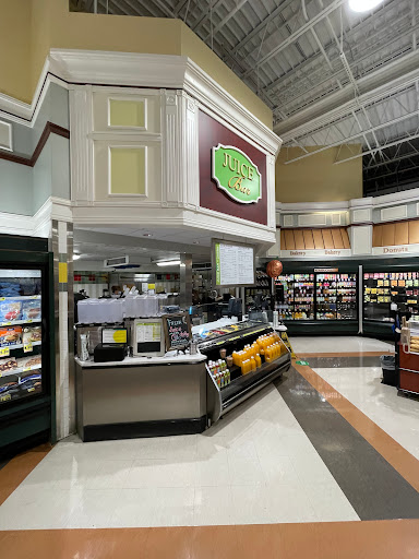 Grocery Store «Harris Teeter», reviews and photos, 975 Emmet St N, Charlottesville, VA 22905, USA