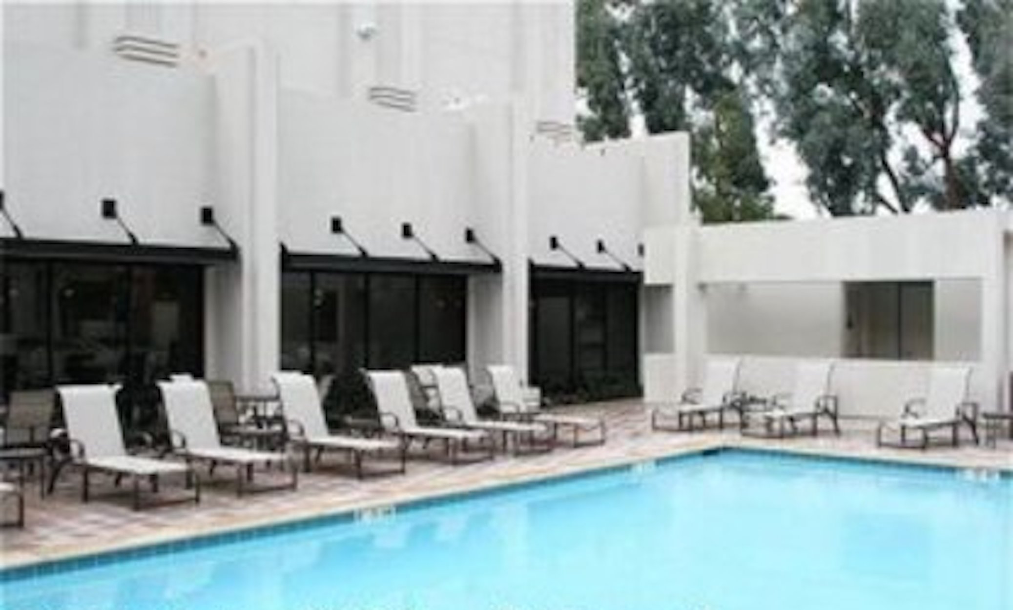 Picture of a place: Holiday Inn &amp; Suites Anaheim (1 Blk&#x2F;Disneyland®), an IHG Hotel