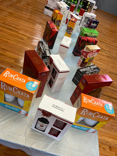 Liquor Store «Village Wine & Liquor Inc», reviews and photos, 161 N Wellwood Ave, Lindenhurst, NY 11757, USA