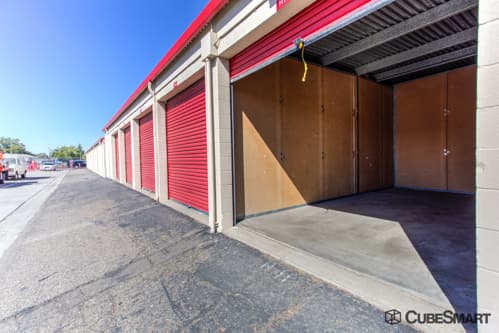 Self-Storage Facility «CubeSmart Self Storage», reviews and photos, 541 Harbor Blvd, West Sacramento, CA 95691, USA