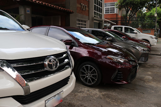 Electric car rentals Caracas