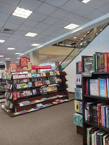 Book Store «Barnes & Noble Booksellers Sugarhouse», reviews and photos, 1104 E 2100 S, Salt Lake City, UT 84106, USA