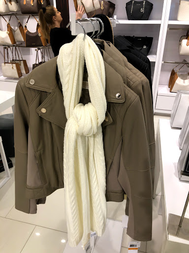 Fashion Accessories Store «Michael Kors», reviews and photos, 20-A Killingworth Turnpike #430, Clinton, CT 06413, USA