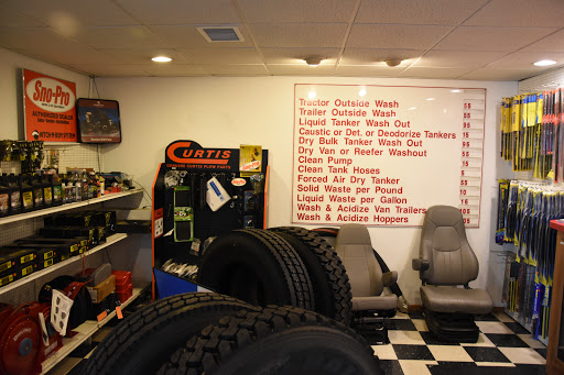 Auto Parts Store «ATC Auto Truck Center Inc», reviews and photos, 941 66th Ave SW, Cedar Rapids, IA 52404, USA