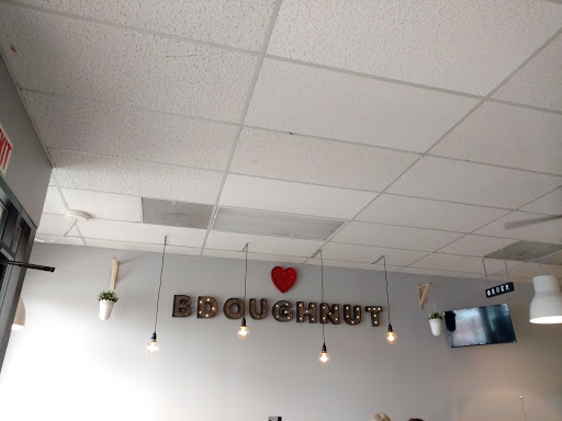 Donut Shop «B. Doughnut», reviews and photos, 7 Loudoun St SW, Leesburg, VA 20175, USA