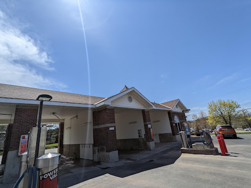 Champ Car Care Center en South Burlington