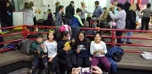 Community Center «Central Community Center», reviews and photos, 1000 W Central Rd, Mt Prospect, IL 60056, USA