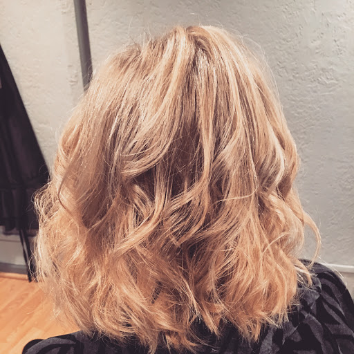 Beauty Salon «Serendipity beauty salon», reviews and photos, 553 NW U.S. 101, Lincoln City, OR 97367, USA