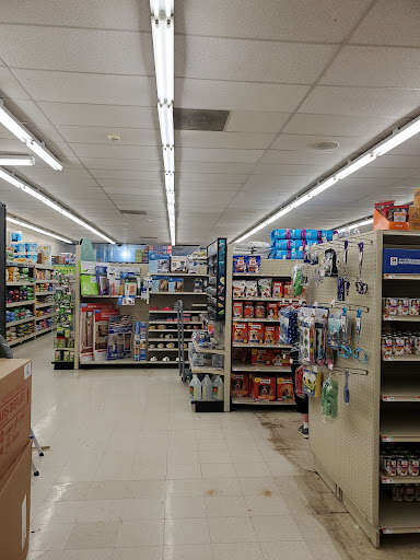 Pet Supply Store «Pet Supplies Plus», reviews and photos, 7570 Pearl Rd, Middleburg Heights, OH 44130, USA