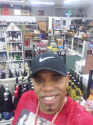 Liquor Store «Leprechaun Liquor Store», reviews and photos, 2707 Manchester Rd, Akron, OH 44319, USA