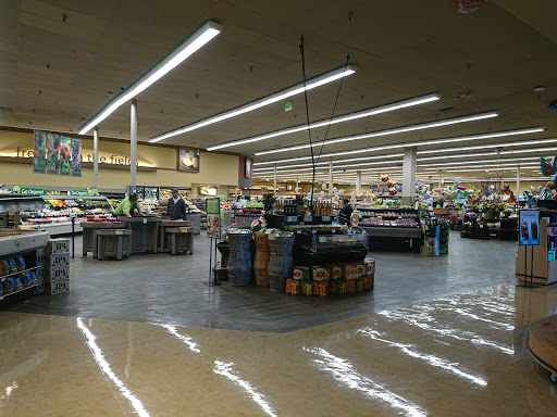Grocery Store «Pavilions», reviews and photos, 5949 E Spring St, Long Beach, CA 90808, USA