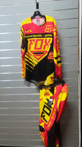 Yamaha Motorcycle Dealer «Braap Shop Yamaha», reviews and photos, 500 N Carpenter Rd, Modesto, CA 95351, USA