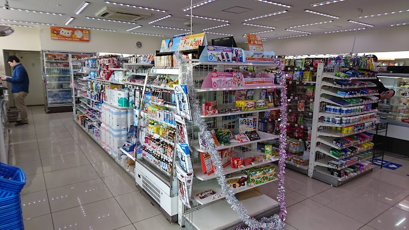 ローソン 小瀬スポーツ公園店 山梨県甲府市小瀬町字整理地 コンビニエンスストア コンビニ グルコミ