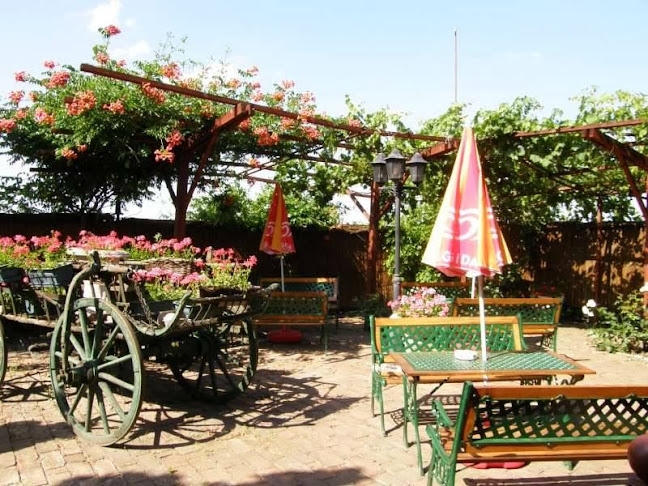 Útkaparó Csárda - Étterem