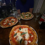 Photo n°1 de l'avis de F... fait le 15/02/2023 à 22:35 sur le  Zio Manu di Napoli à Bremen