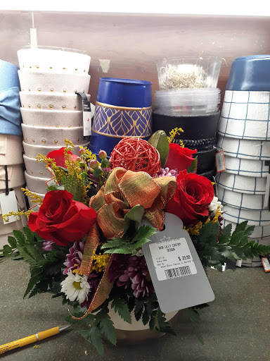 Grocery Store «Jewel-Osco», reviews and photos, 1250 W Main St, West Dundee, IL 60118, USA