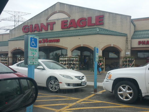 Supermarket «Giant Eagle Supermarket», reviews and photos, 2201 Kresge Dr, Amherst, OH 44001, USA