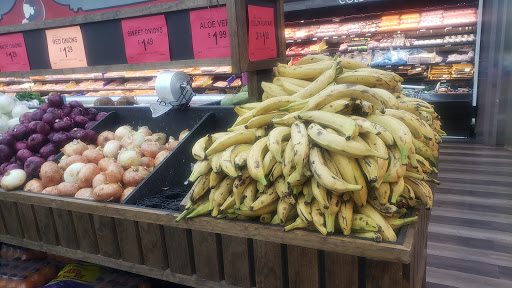 Grocery Store «Bravo Supermarkets», reviews and photos, 4108 W Vine St, Kissimmee, FL 34741, USA