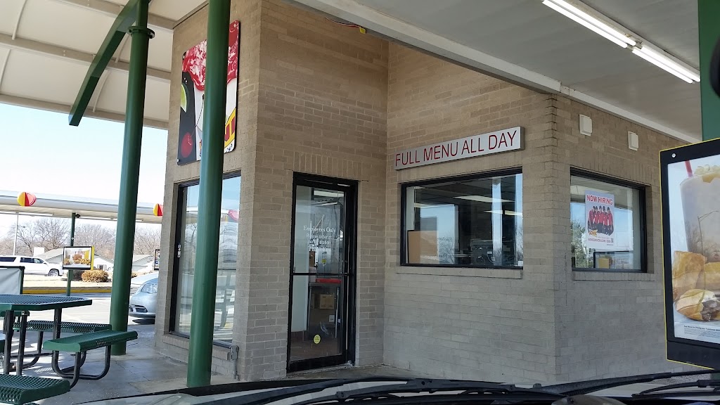 Sonic Drive-In 65233