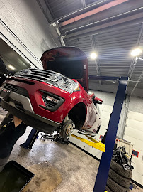 Jenna Auto Service - Photo 3 - Car repair in Roseville, MI, Sterling Heights
