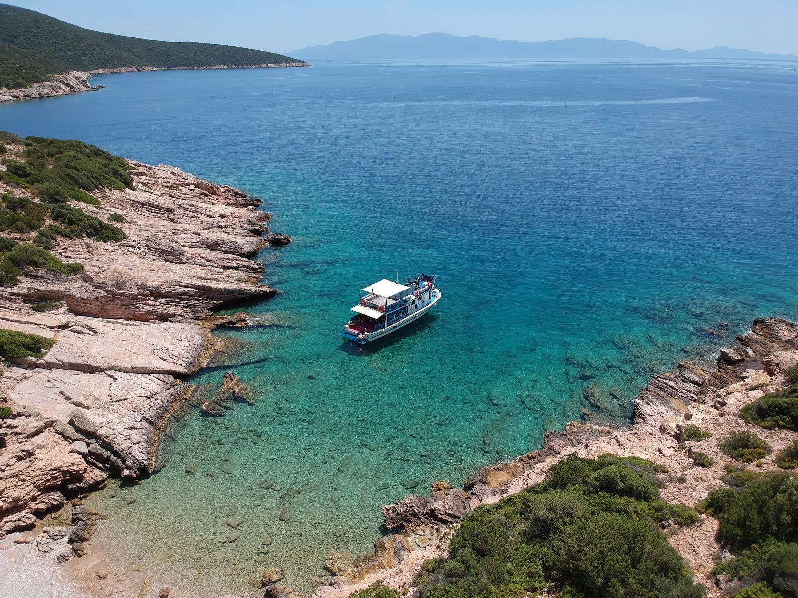 Fotografie cu Pacoz Dive Site cu nivelul de curățenie înalt