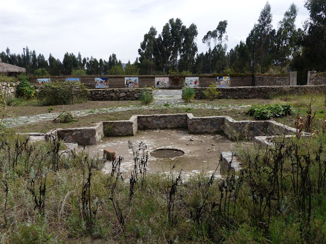 Opiniones de Hacienda Simon Bolivar / Pugro en Calpi - Museo