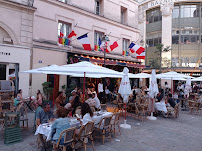Atmosphère du Restaurant Le Drapeau à Paris - n°8