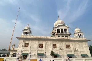 Charan Kamal Gurudwara image