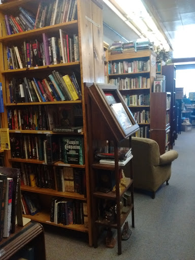 Used Book Store «Atlanta Vintage Books», reviews and photos, 3660 Clairmont Rd, Atlanta, GA 30341, USA