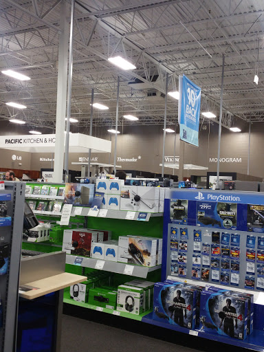 Electronics Store «Best Buy», reviews and photos, 2 International Dr, Danbury, CT 06810, USA